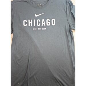 Nike Chicago Nike+ Run Club Dri Fit Athletic Cut Mens T Shirt